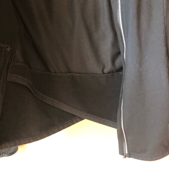 Fabletics Jogging Jacket - Picture 4 of 7
